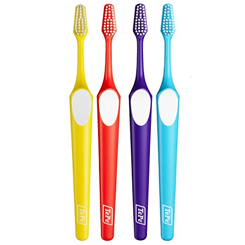 TePe Supreme – Set de 4 cepillos de dientes – Cepillo de dientes manual de textura extra suave – Kit de limpieza dental en colores variados