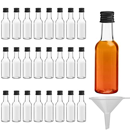 BELLE VOUS Mini Botellas de Licor (Pack de 24) - Botellas Pequeñas de Plástico 50ml Vacías - Tapa Negra de Rosca y Embudo - Botellas Reutilizables, Fácil Llenado - Mini Botella para Bodas y Fiestas