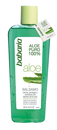 Babaria - Aloe Vera Puro 100%, Bálsamo Corporal Reparador, Calma, Protege y Revitaliza, Ideal para Después de Tomar el Sol o como Loción Corporal Diaria, Vegano, Unisex - 250 ml